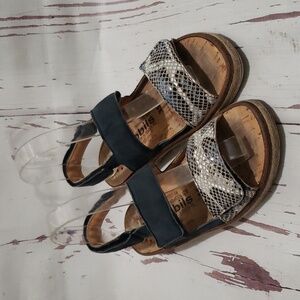 Mephisto snake skin print and black adjustable straps woman sandals 35(5)